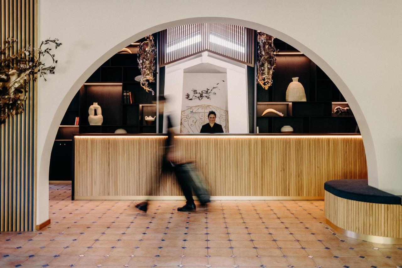 Hotel Les Freres Ibarboure ビダール エクステリア 写真