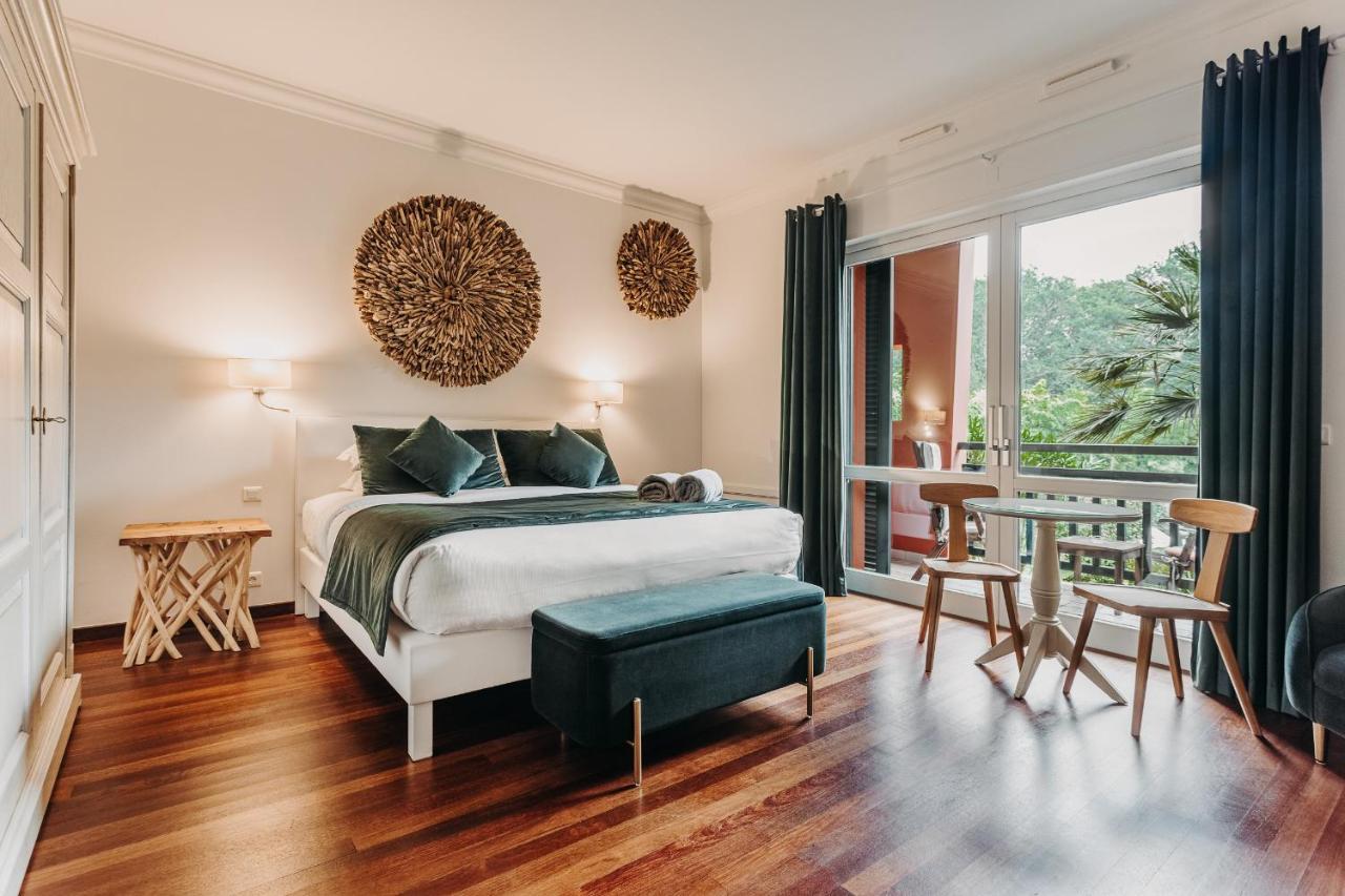 Hotel Les Freres Ibarboure ビダール エクステリア 写真