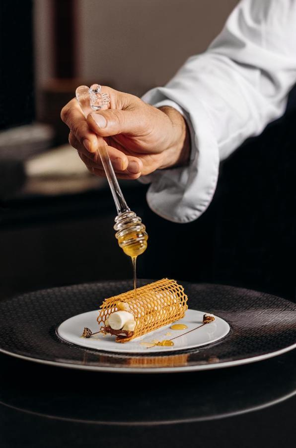 Hotel Les Freres Ibarboure ビダール エクステリア 写真