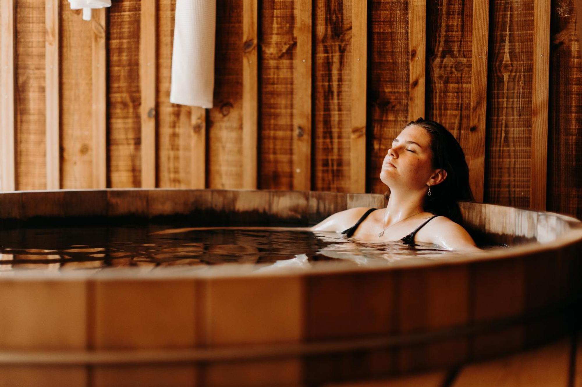 Hotel Les Freres Ibarboure ビダール エクステリア 写真