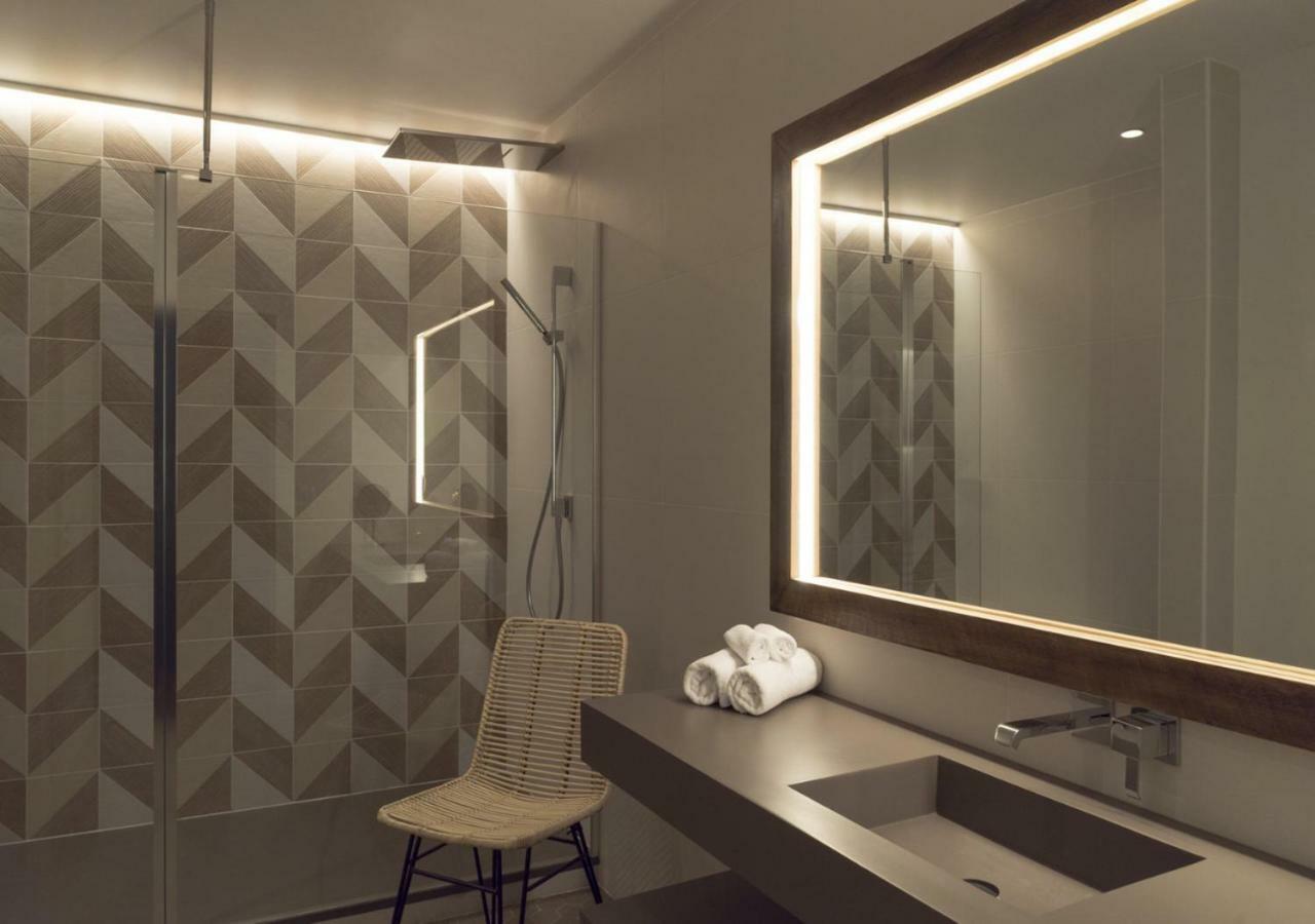 Hotel Les Freres Ibarboure ビダール エクステリア 写真